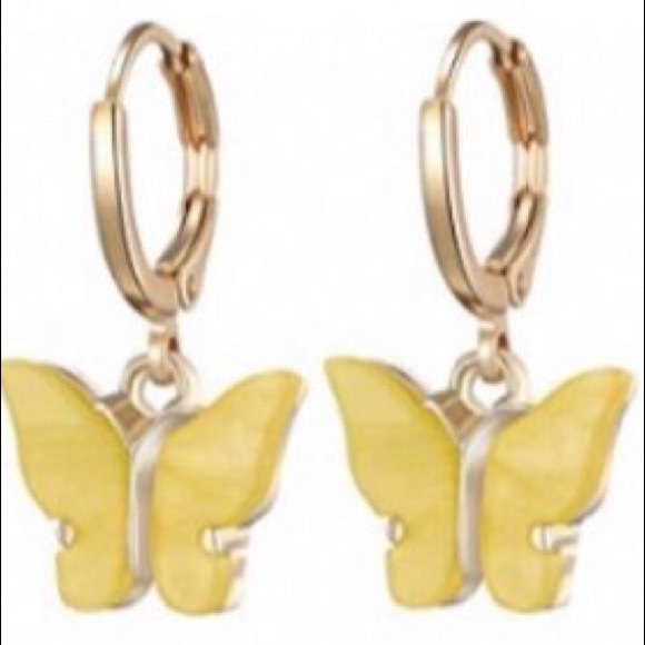 ‼️SOLD‼️ Yellow Brandy Melville Butterfly Earrings - Picture 1 of 1